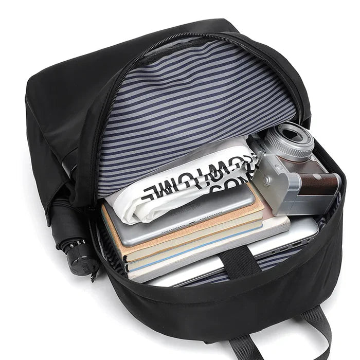 Mochila Executiva Montvani MV085 - Notebook 15`, Impermeável