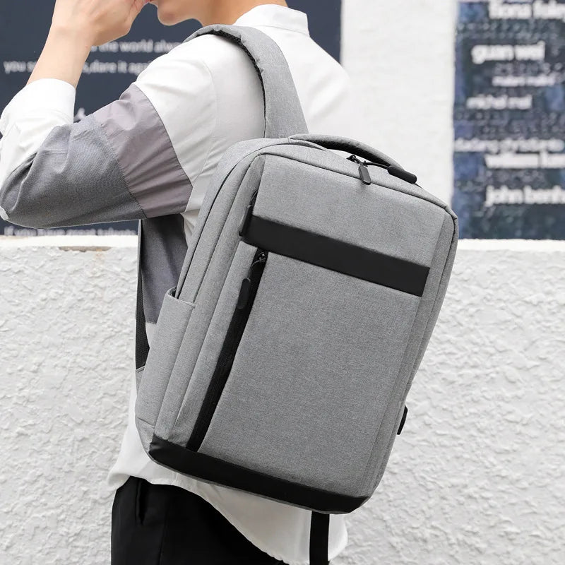 Mochila Executiva Montvani MV088  - Notebook 15`, Porta USB
